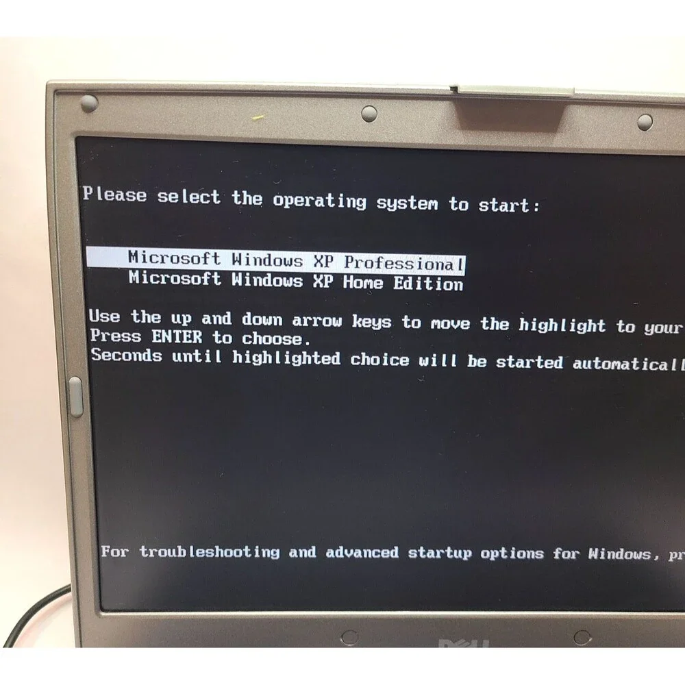 Dell Inspiron 8600 15.4 Laptop Pentium M 1.60GHz 512MB RAM 40GB Windows XP /READ